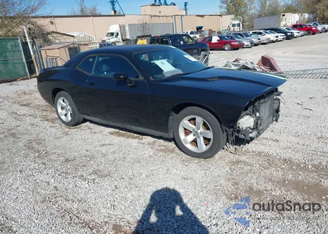 2013 Dodge Challenger Sxt z USA, uszkodzony, nr VIN 2C3CDYAG3DH548883